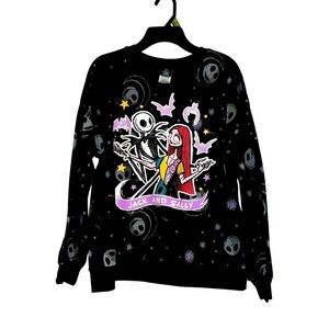 Nightmare Before Christmas NBC Jack and Sally Pullover Girls Sweatshirt NWOT